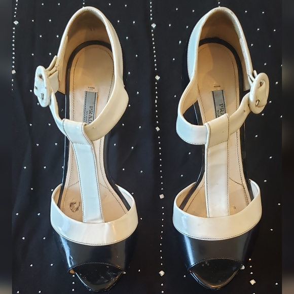 Prada platform heels, black & white, size 37EU - Picture 13 of 13